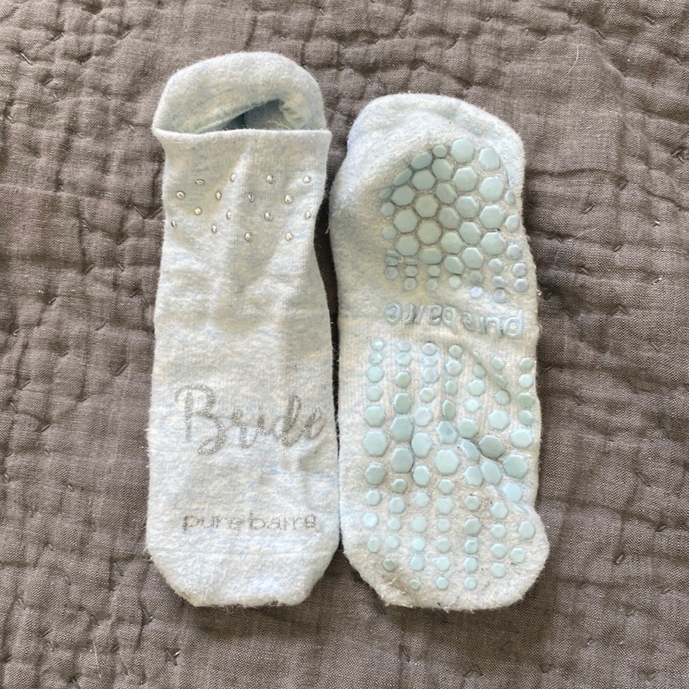 Pure barre Bride socks OS